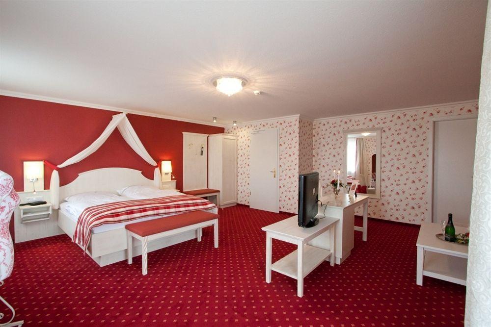 Alter Landkrug Hotel Nortorf Buitenkant foto